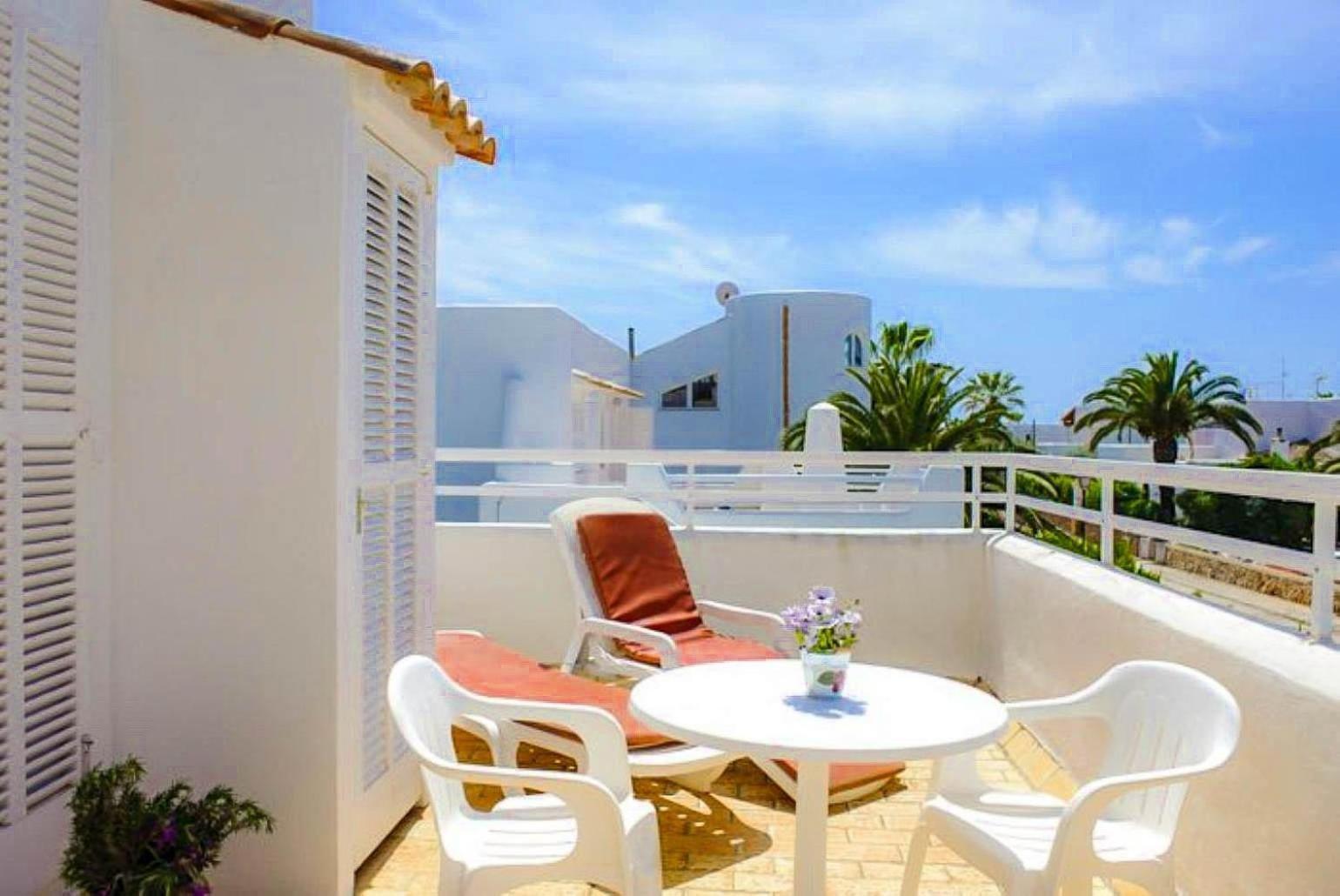 Villa Roca Nova กาลาดอร์ ภายนอก รูปภาพ