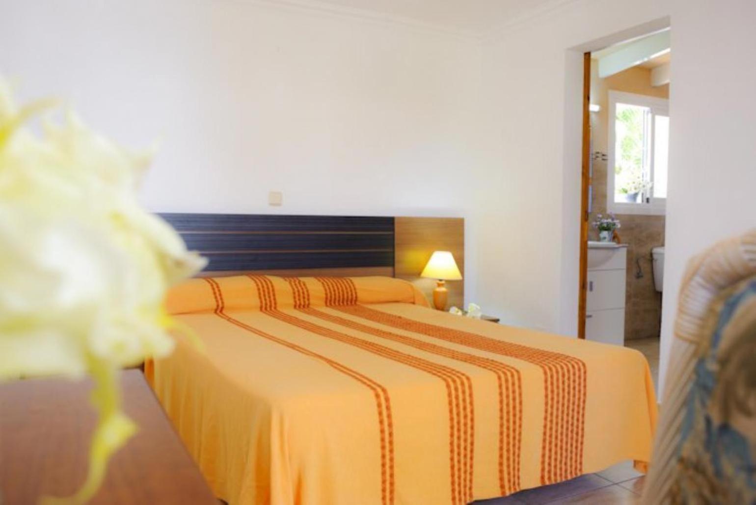 Villa Roca Nova กาลาดอร์ ภายนอก รูปภาพ