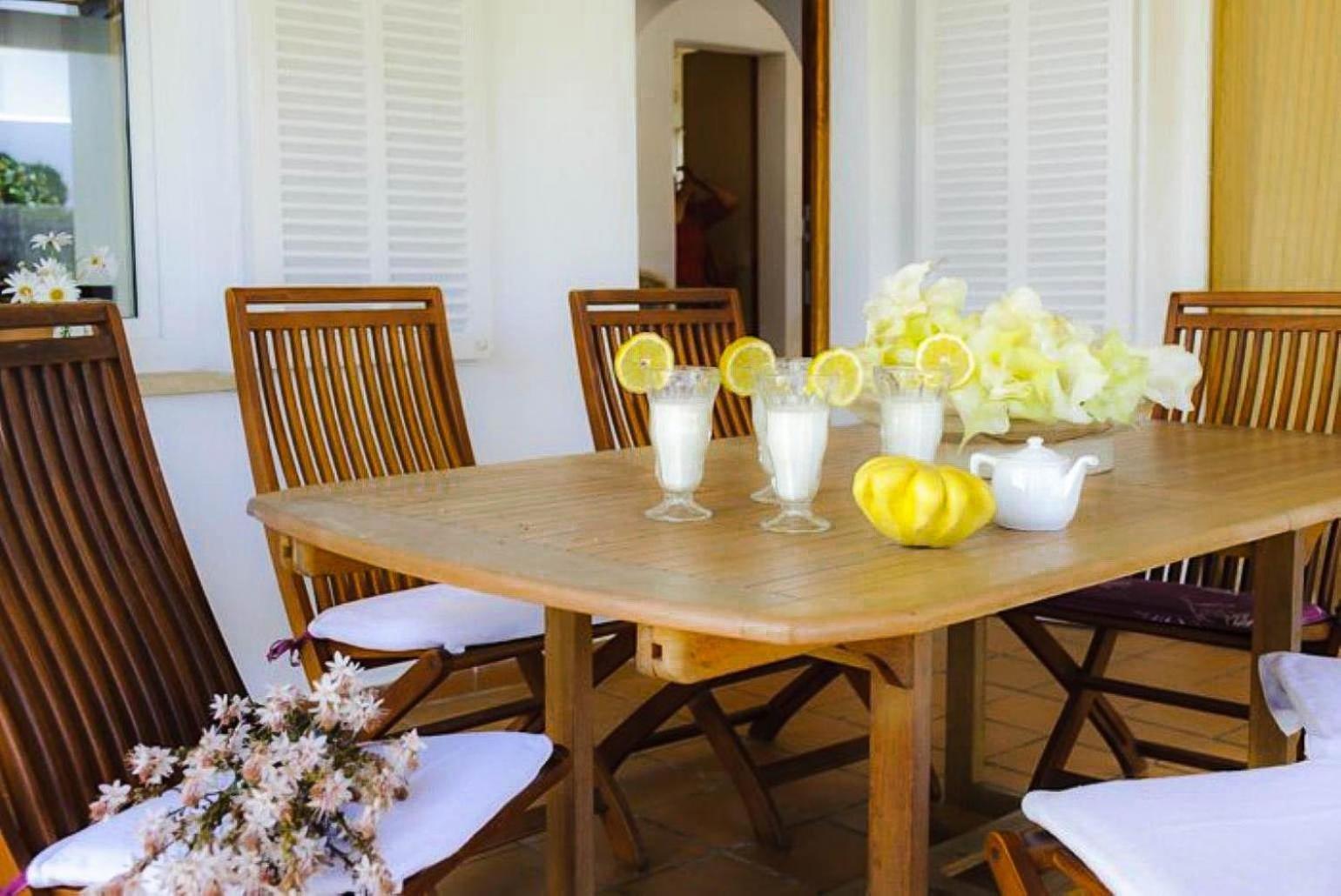 Villa Roca Nova กาลาดอร์ ภายนอก รูปภาพ