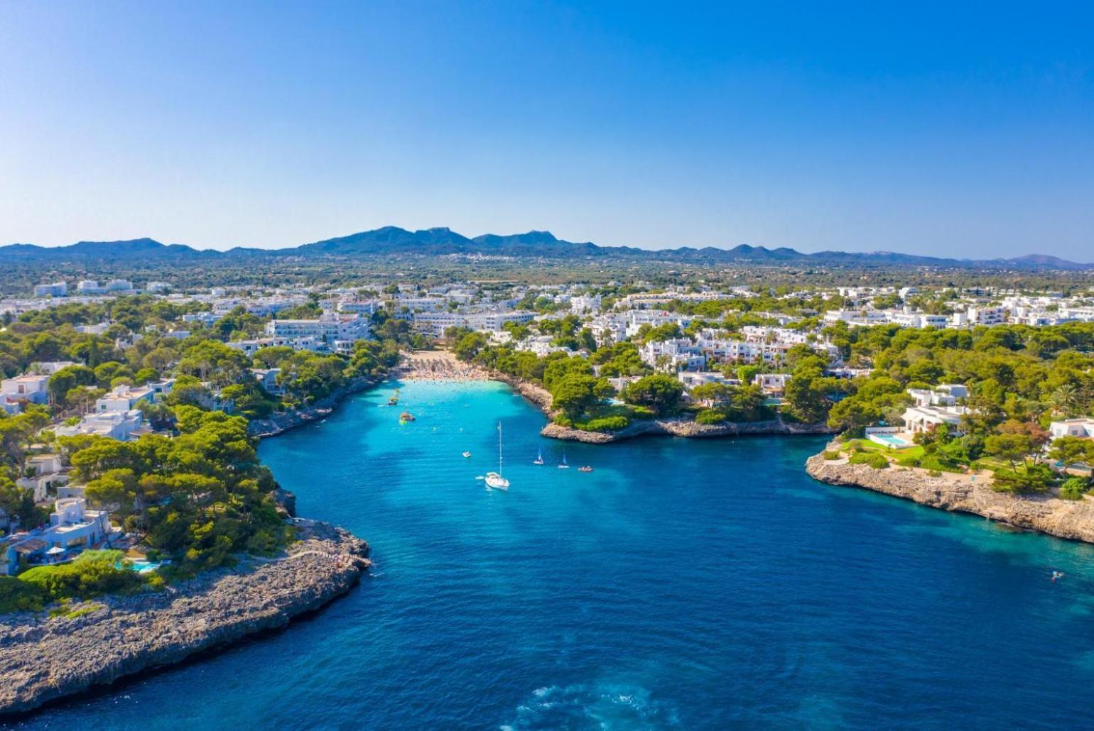 Villa Roca Nova กาลาดอร์ ภายนอก รูปภาพ